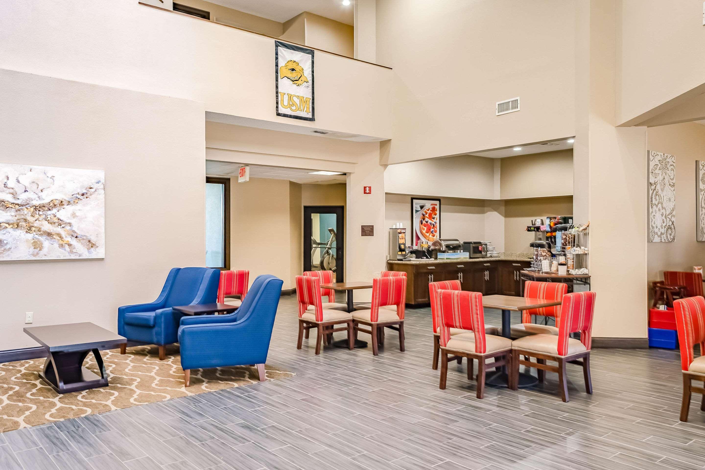 Comfort Suites Hattiesburg Zewnętrze zdjęcie